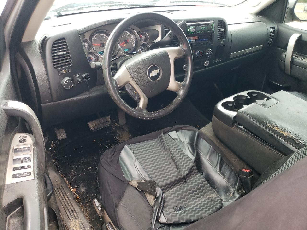 2010 Chevrolet Silverado C1500 Lt VIN: 1GCSCSE09AZ190933 Lot: 69374054