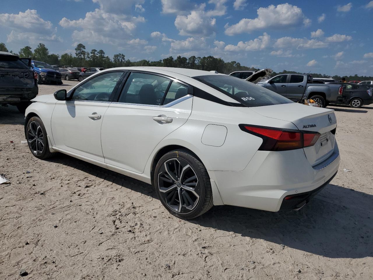 1N4BL4CV5PN424369 NISSAN ALTIMA 2023