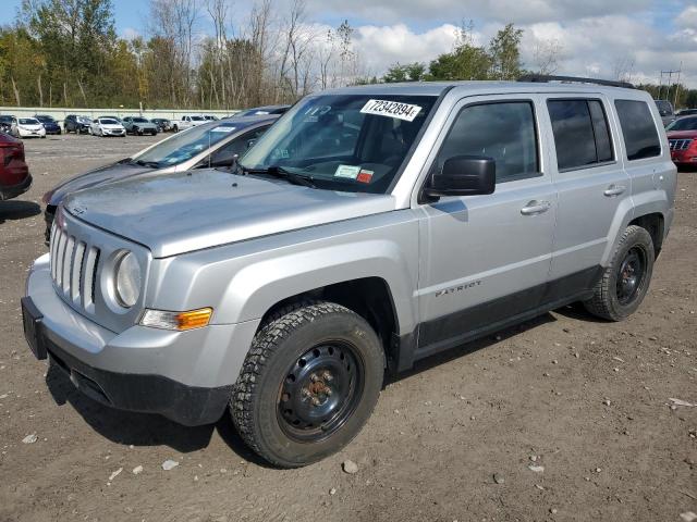  JEEP PATRIOT 2012 Srebrny