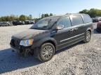 2016 Chrysler Town & Country Touring L продається в Columbus, OH - Front End