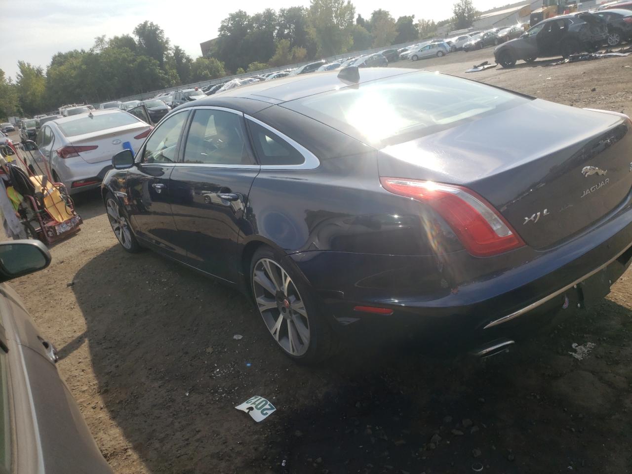 SAJWJ2GD0K8W19683 2019 Jaguar Xjl Portfolio