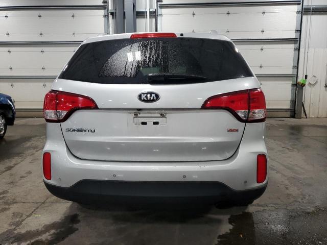  KIA SORENTO 2015 Серебристый