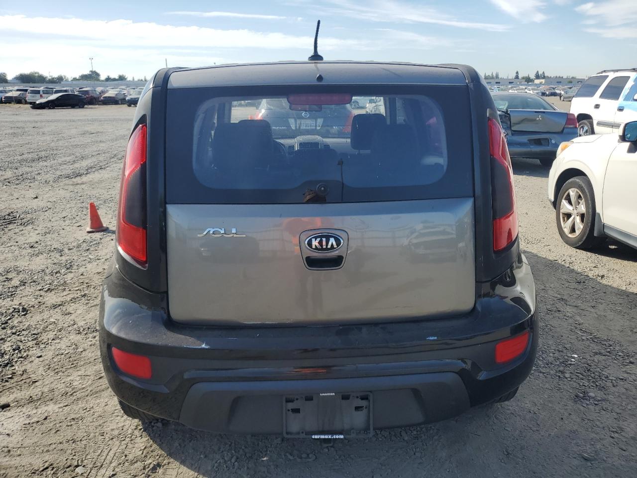 KNDJT2A53C7363826 2012 Kia Soul