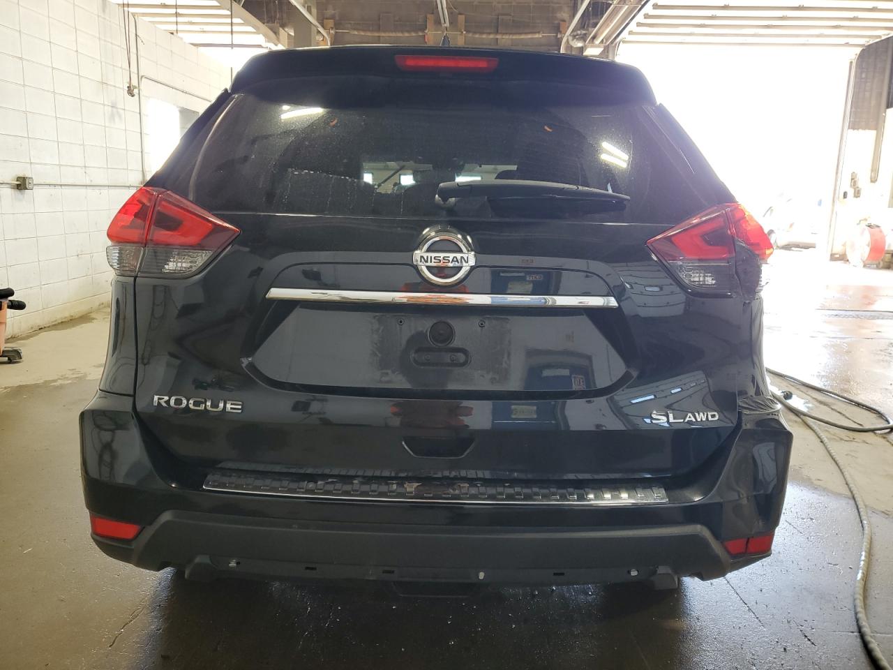 JN8AT2MV0JW326249 2018 Nissan Rogue S