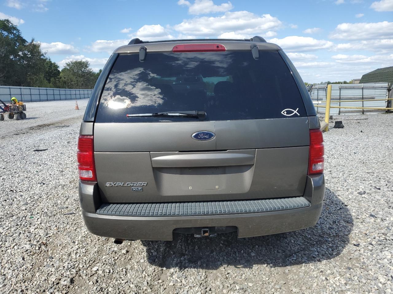 1FMZU73E94UC05497 2004 Ford Explorer Xlt