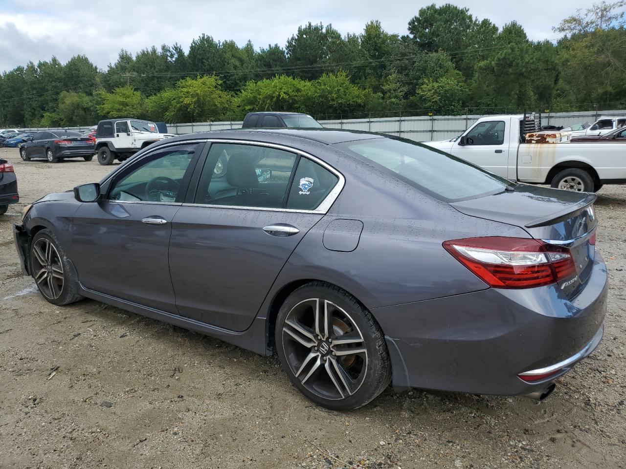 2016 Honda Accord - Image 2