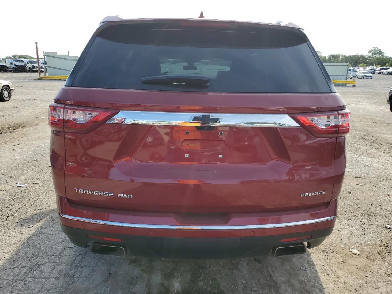 1GNEVKKW5KJ233431 2019 Chevrolet Traverse Premier