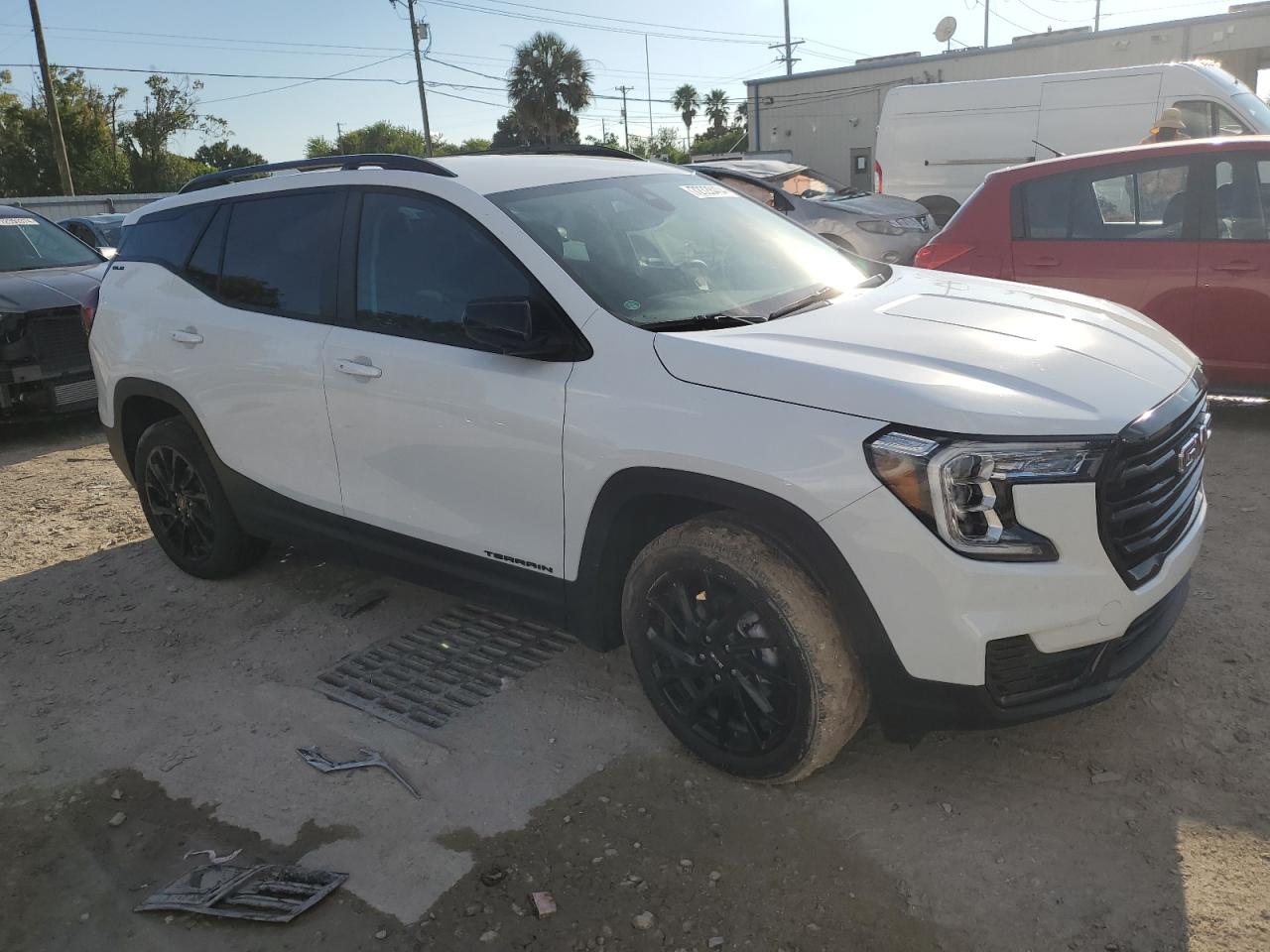 VIN 3GKALTEGXRL211052 2024 GMC TERRAIN no.4