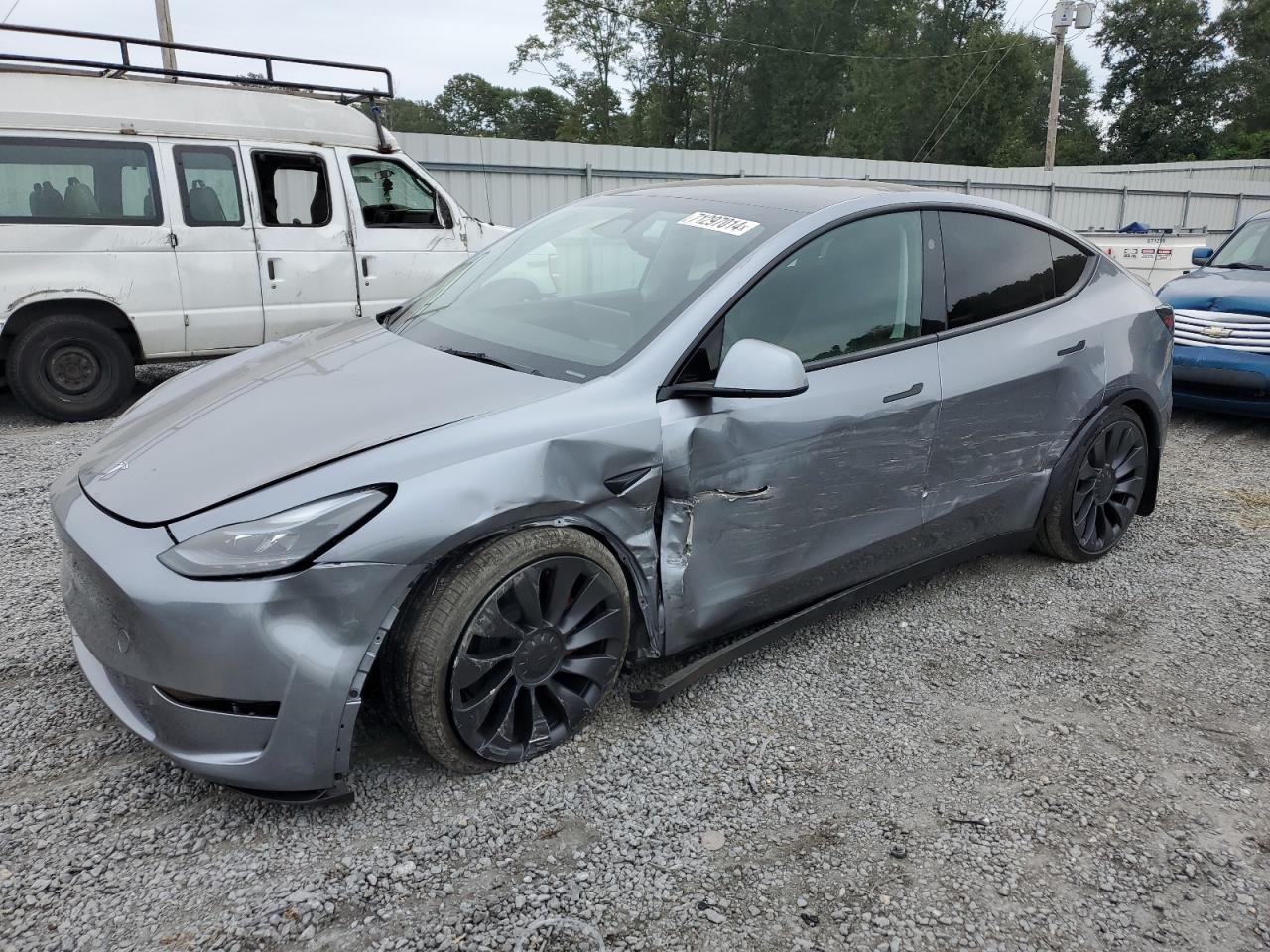 VIN 7SAYGDEF4RA313778 2024 TESLA MODEL Y no.1