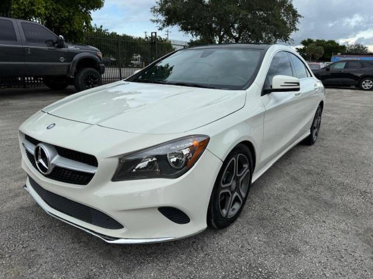 WDDSJ4GB0JN515126 2018 MERCEDES-BENZ CLA CLASS - Image 1