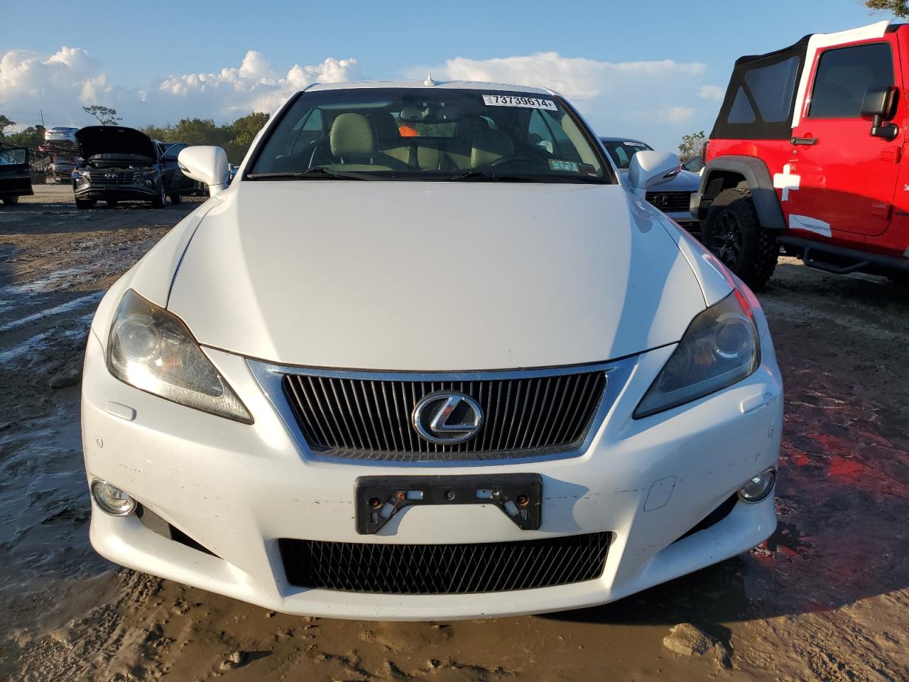 2011 Lexus IS - Image 5