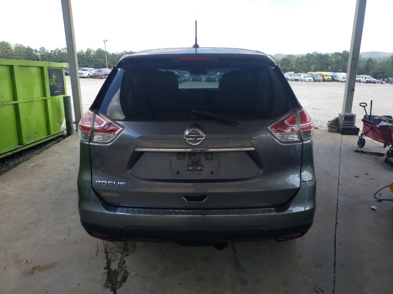 2016 Nissan Rogue S VIN: JN8AT2MT1GW013914 Lot: 73090244