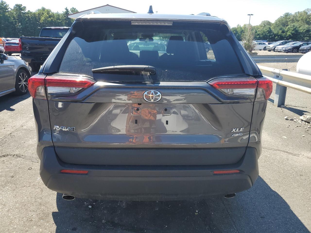 2022 Toyota Rav4 Xle VIN: 2T3P1RFV5NC306196 Lot: 69508544