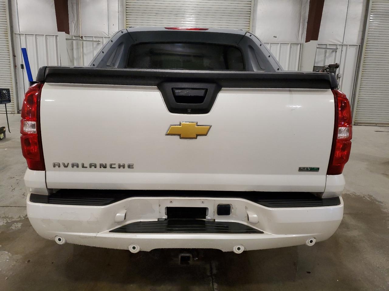 2010 Chevrolet Avalanche Ltz VIN: 3GNVKGE0XAG166886 Lot: 70609884