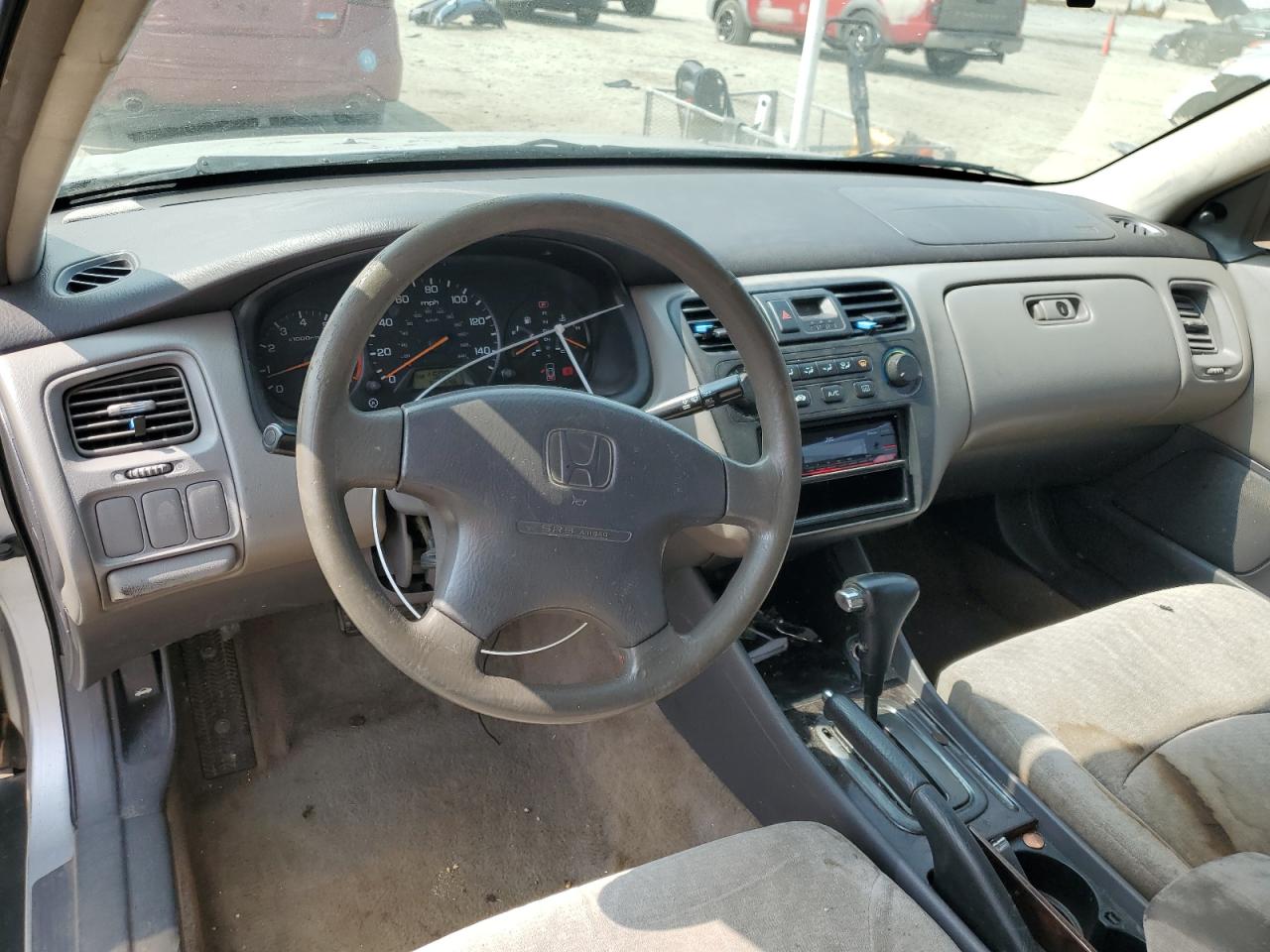 1HGCF86682A005936 2002 Honda Accord Value