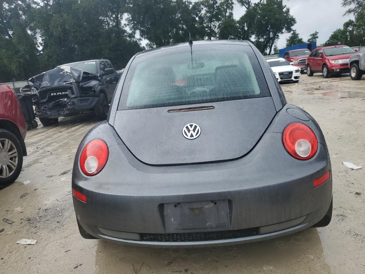 2008 Volkswagen New Beetle S VIN: 3VWPW31C58M503472 Lot: 71221354