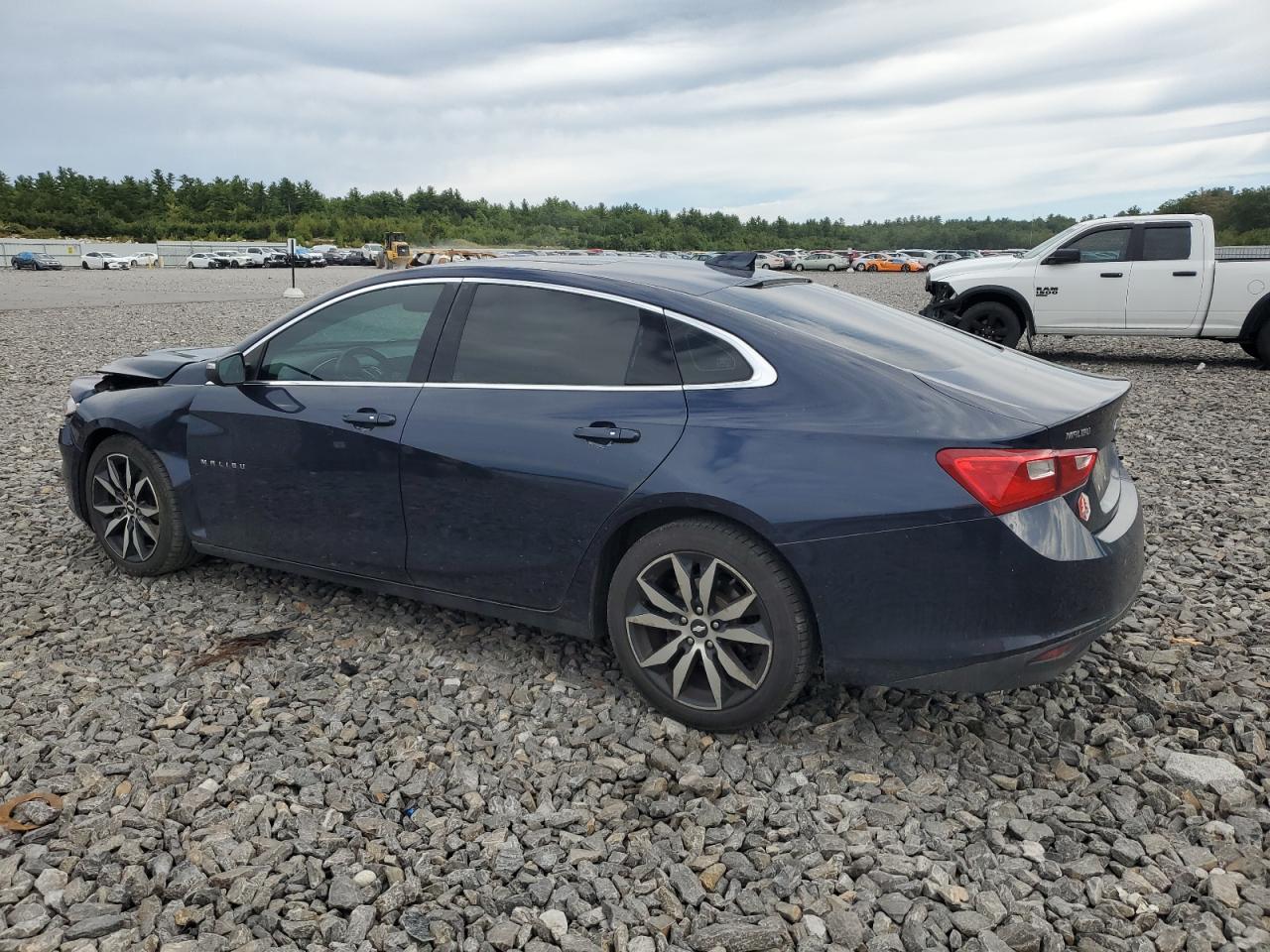 1G1ZE5ST3HF203222 2017 CHEVROLET MALIBU - Image 2