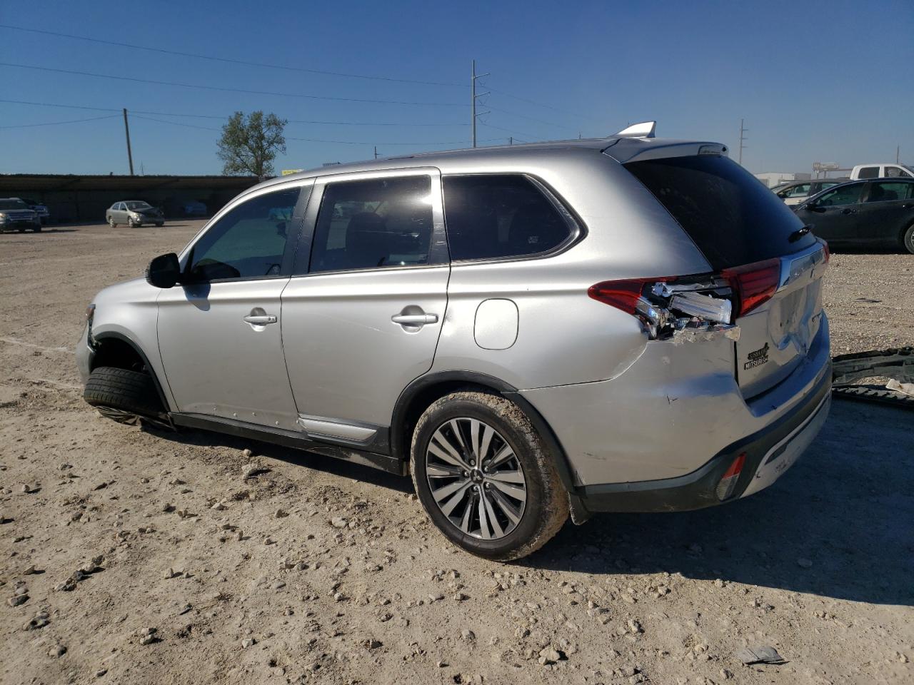 JA4AZ3A34KZ012505 2019 MITSUBISHI OUTLANDER - Image 2