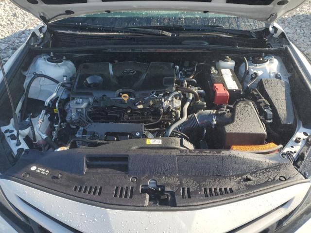 4T1G11AK1NU064318 Toyota Camry SE 11