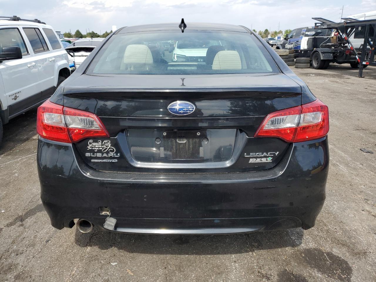 4S3BNAC68H3009748 2017 Subaru Legacy 2.5I Premium