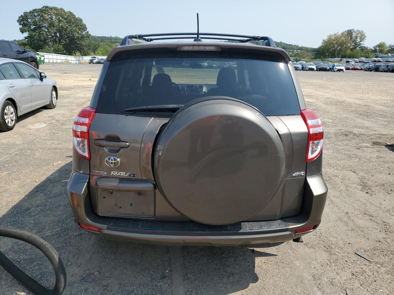 2T3BF4DV4AW044617 2010 Toyota Rav4