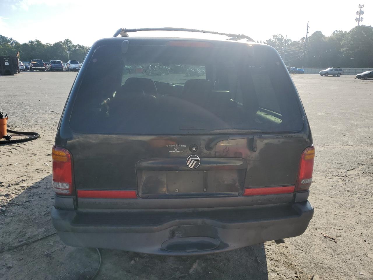 1998 Mercury Mountaineer VIN: 4M2ZU52P0WUJ06575 Lot: 71458184