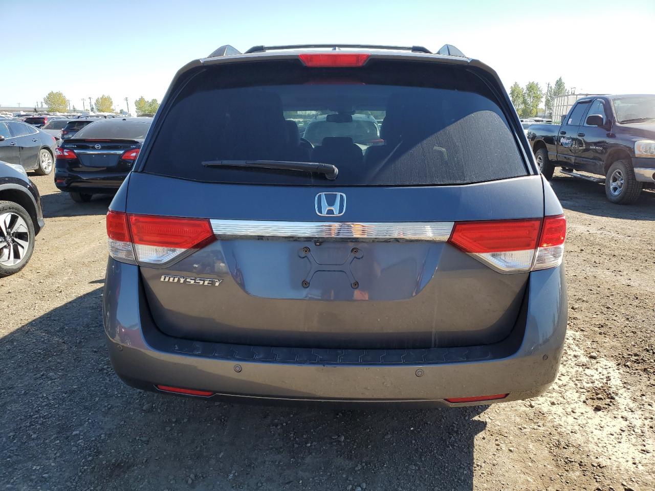 5FNRL5H62HB503076 2017 Honda Odyssey Exl