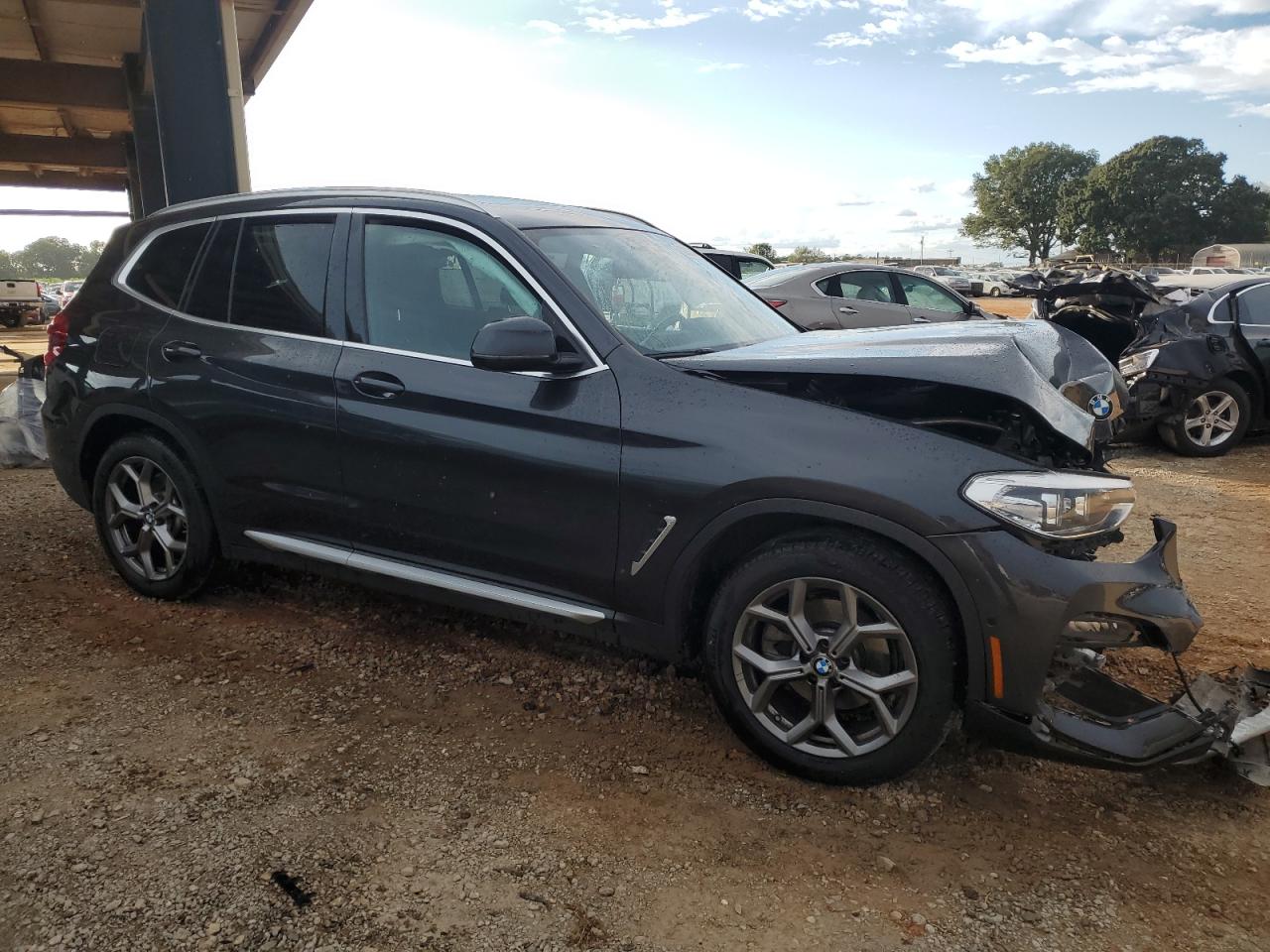 VIN 5UXTY3C0XM9F11429 2021 BMW X3 no.4