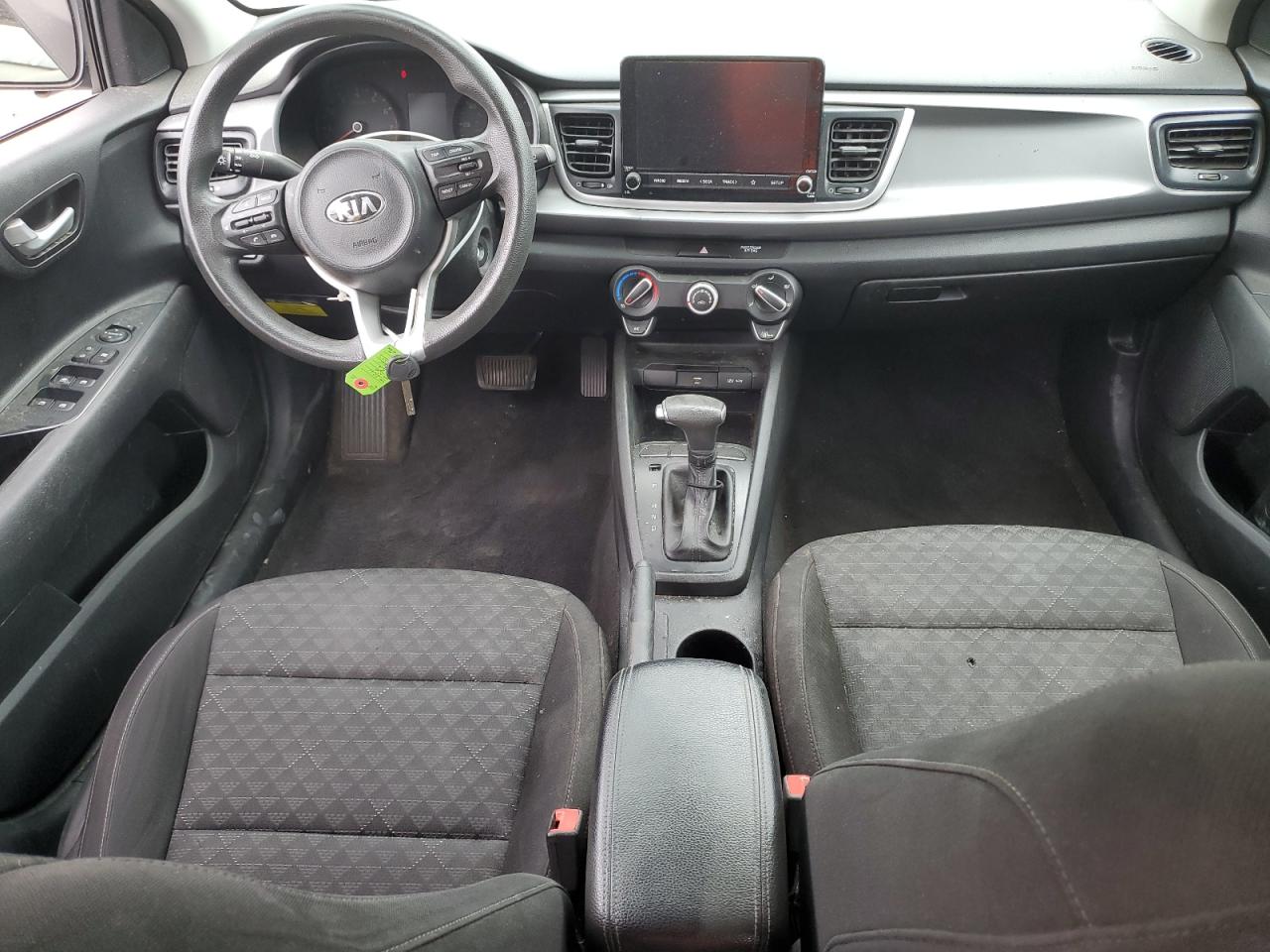 3KPA24AD4ME405377 2021 Kia Rio Lx