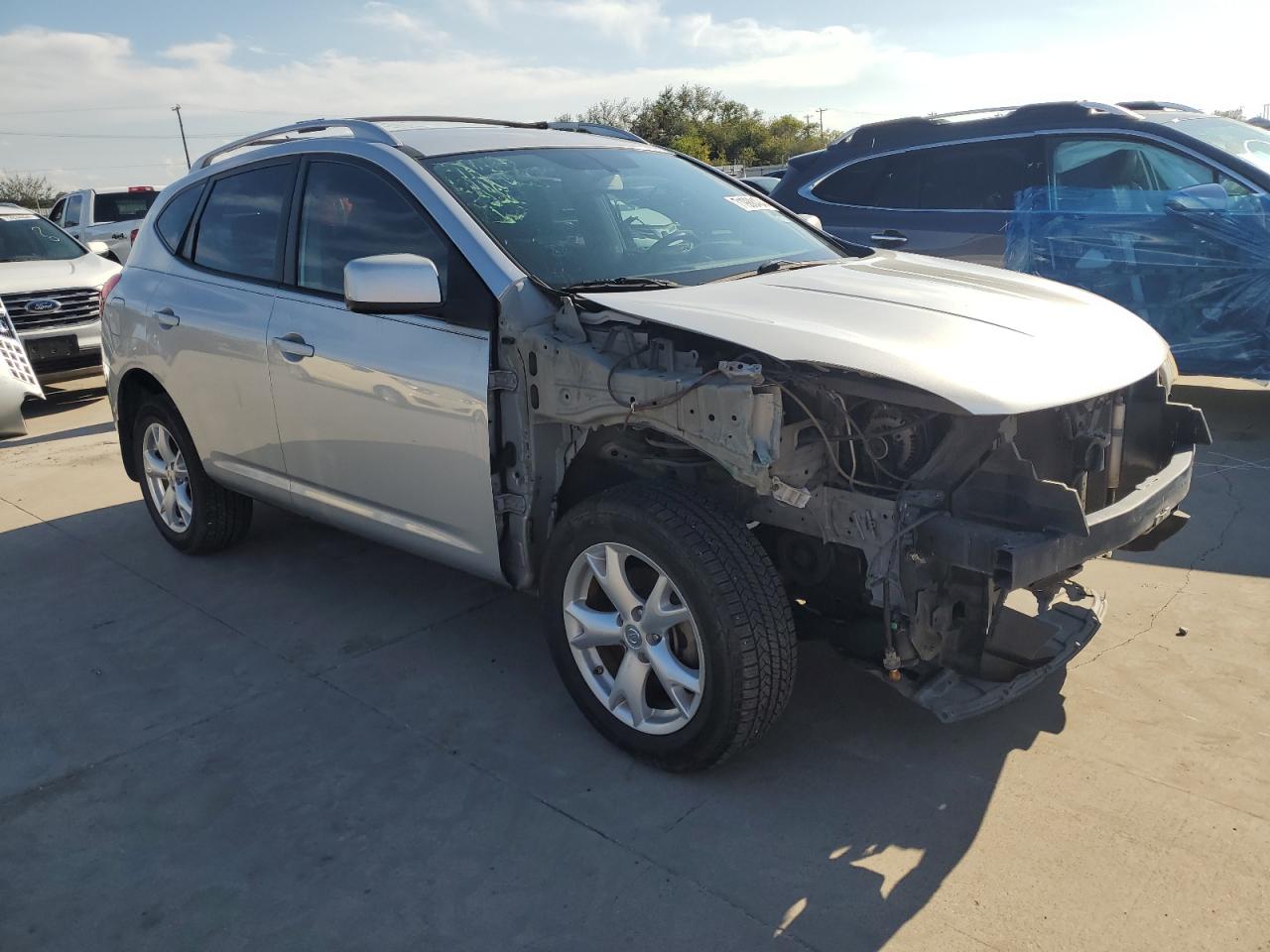 2009 Nissan Rogue - Image 4