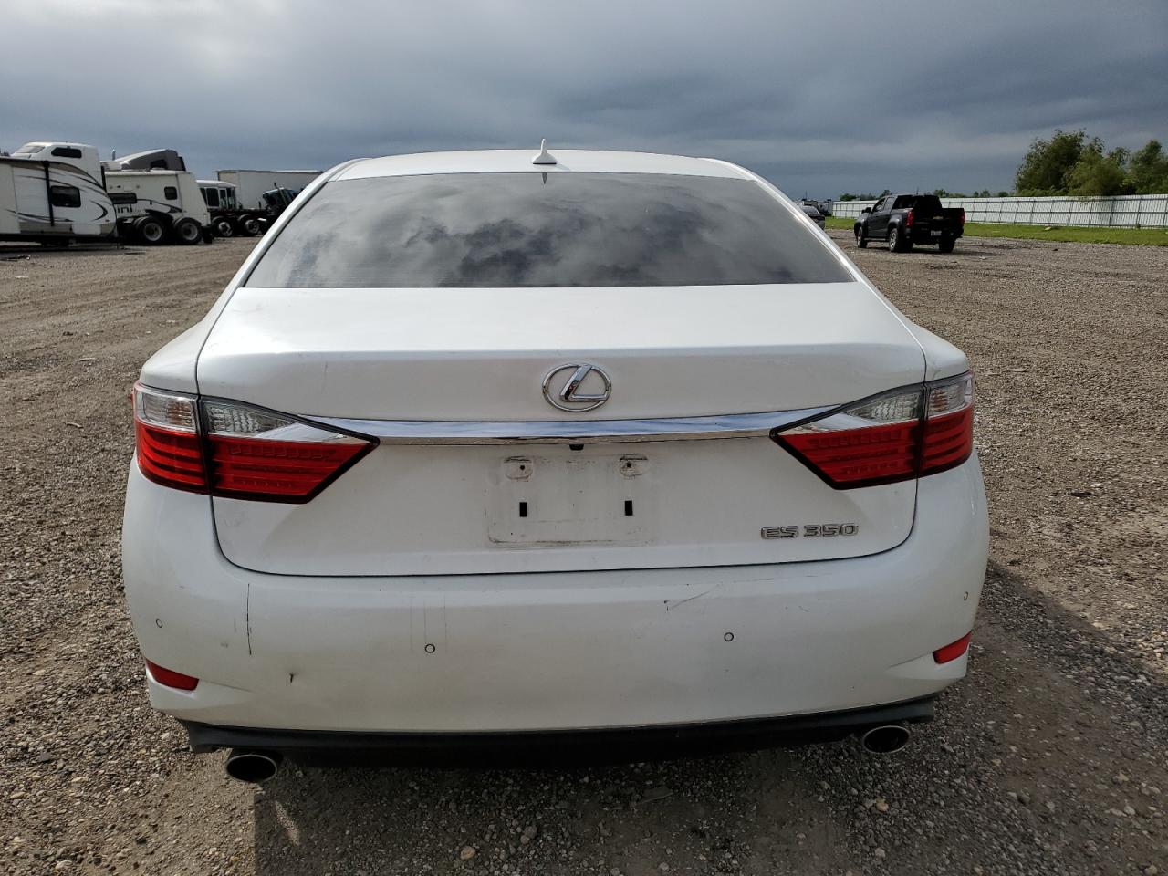 JTHBK1GGXD2056077 2013 Lexus Es 350