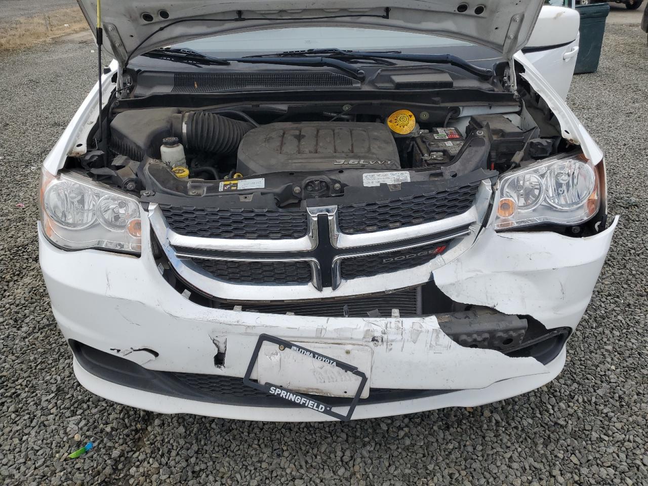 2C4RDGCG3FR541586 2015 Dodge Grand Caravan Sxt