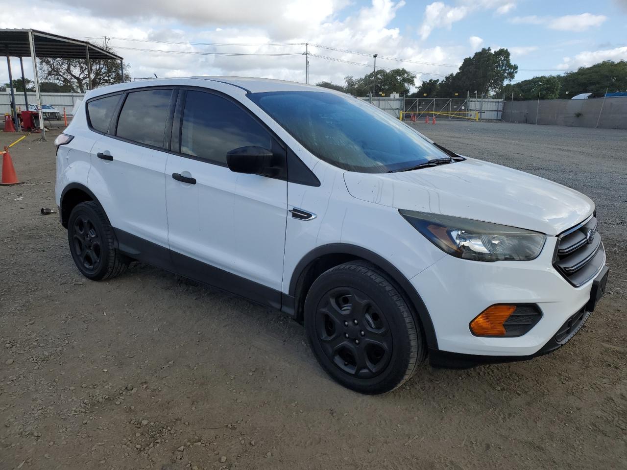 2018 Ford Escape S VIN: 1FMCU0F74JUB44257 Lot: 71948584