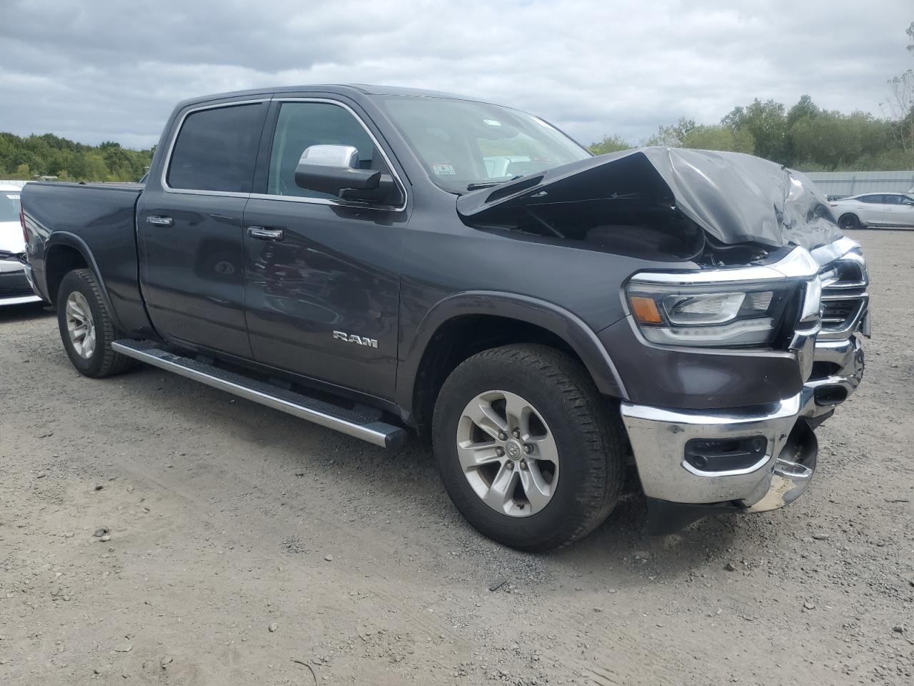 1C6SRFRT0KN700614 2019 Ram 1500 Laramie