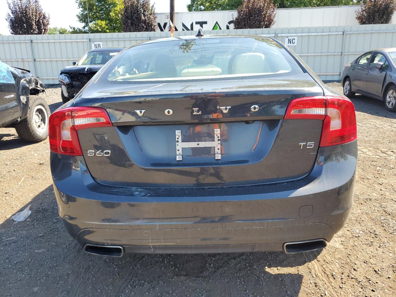 YV140MFK5F2337692 2015 Volvo S60 Premier