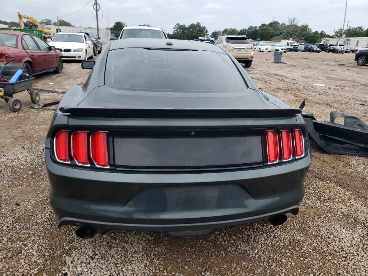 1FA6P8TH1F5325165 2015 Ford Mustang