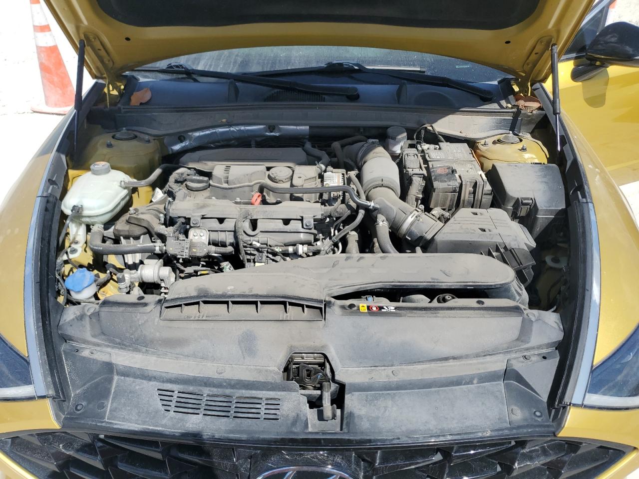 2020 Hyundai Sonata - Image 11