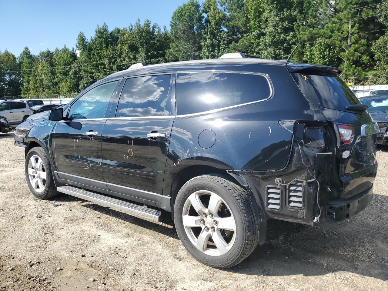 1GNKRGKD9GJ150126 2016 CHEVROLET TRAVERSE - Image 2