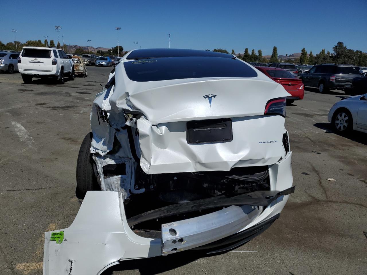 7SAYGDEE0PF702828 2023 Tesla Model Y