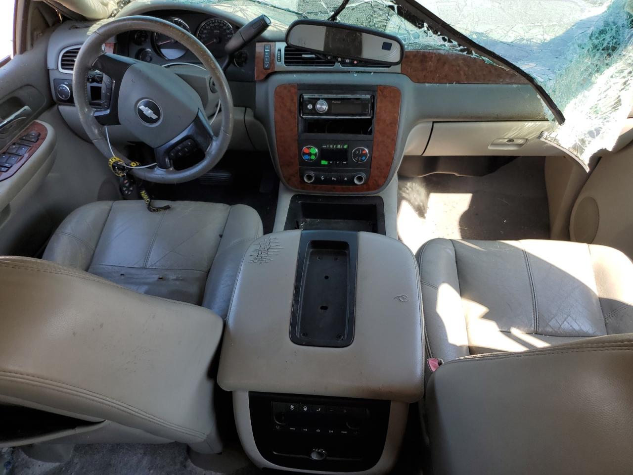 2007 Chevrolet Tahoe - Image 8