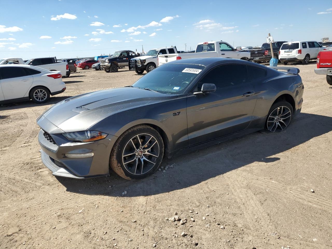 1FA6P8TH9J5126695 2018 FORD MUSTANG - Image 1