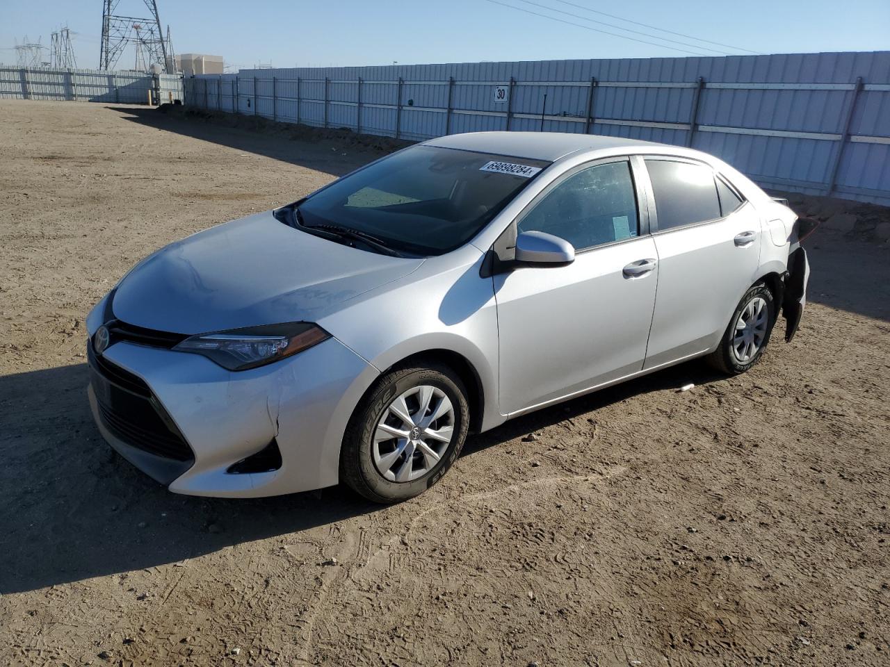 5YFBURHE9HP602768 2017 TOYOTA COROLLA - Image 1