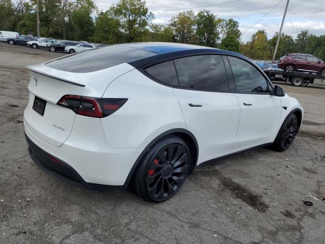 7SAYGDEF5NF549174 Tesla Model Y  3