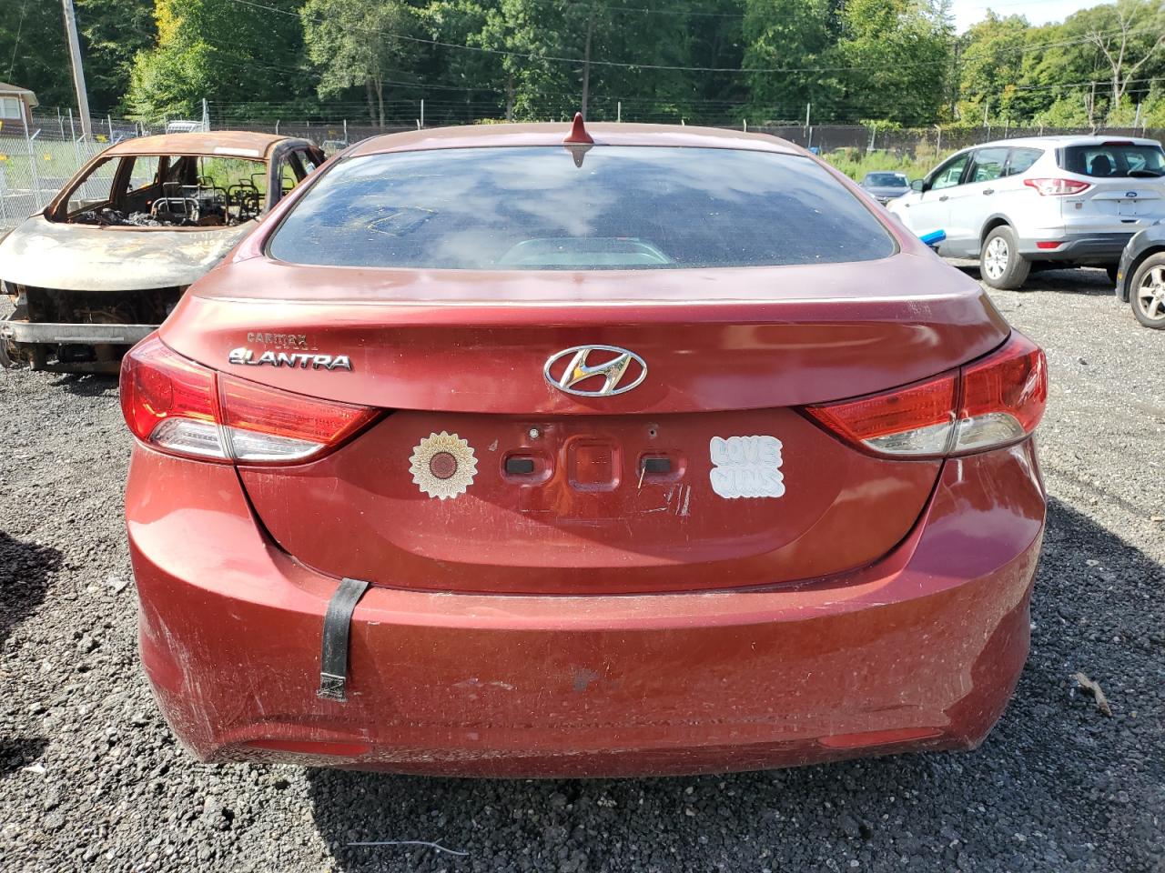 5NPDH4AE7DH375694 2013 Hyundai Elantra Gls