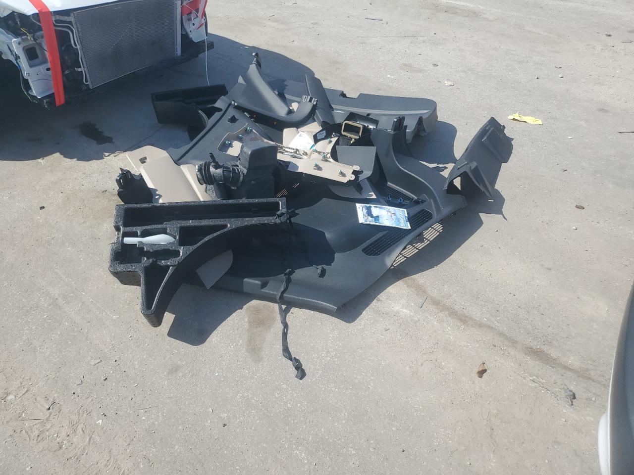 2020 Ford Escape Titanium VIN: 1FMCU0DZ1LUB58088 Lot: 72524624