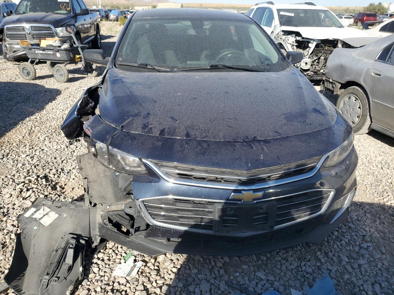 VIN 1G1ZB5ST0HF126687 2017 CHEVROLET MALIBU no.5