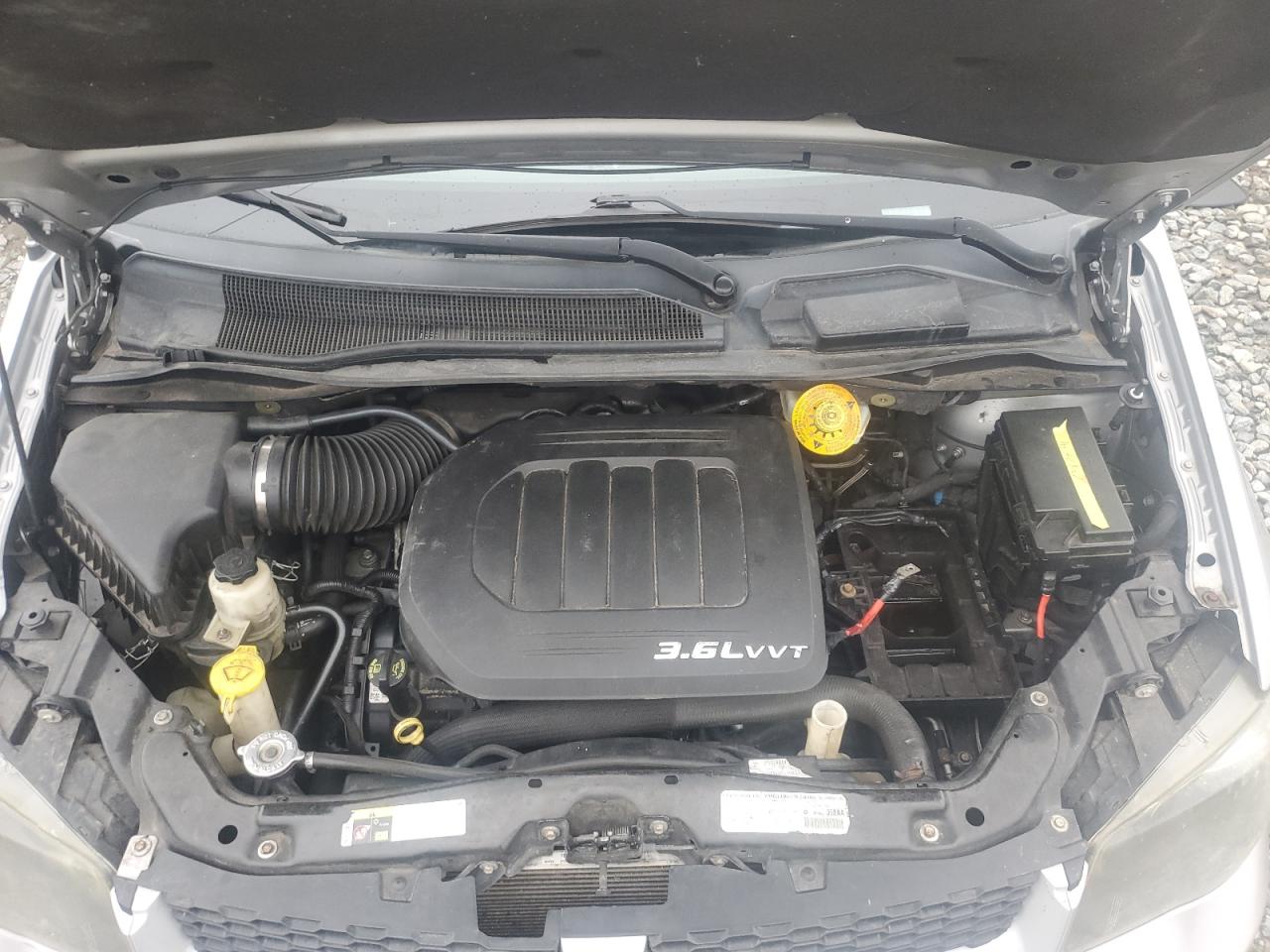 2014 Dodge Caravan - Image 12
