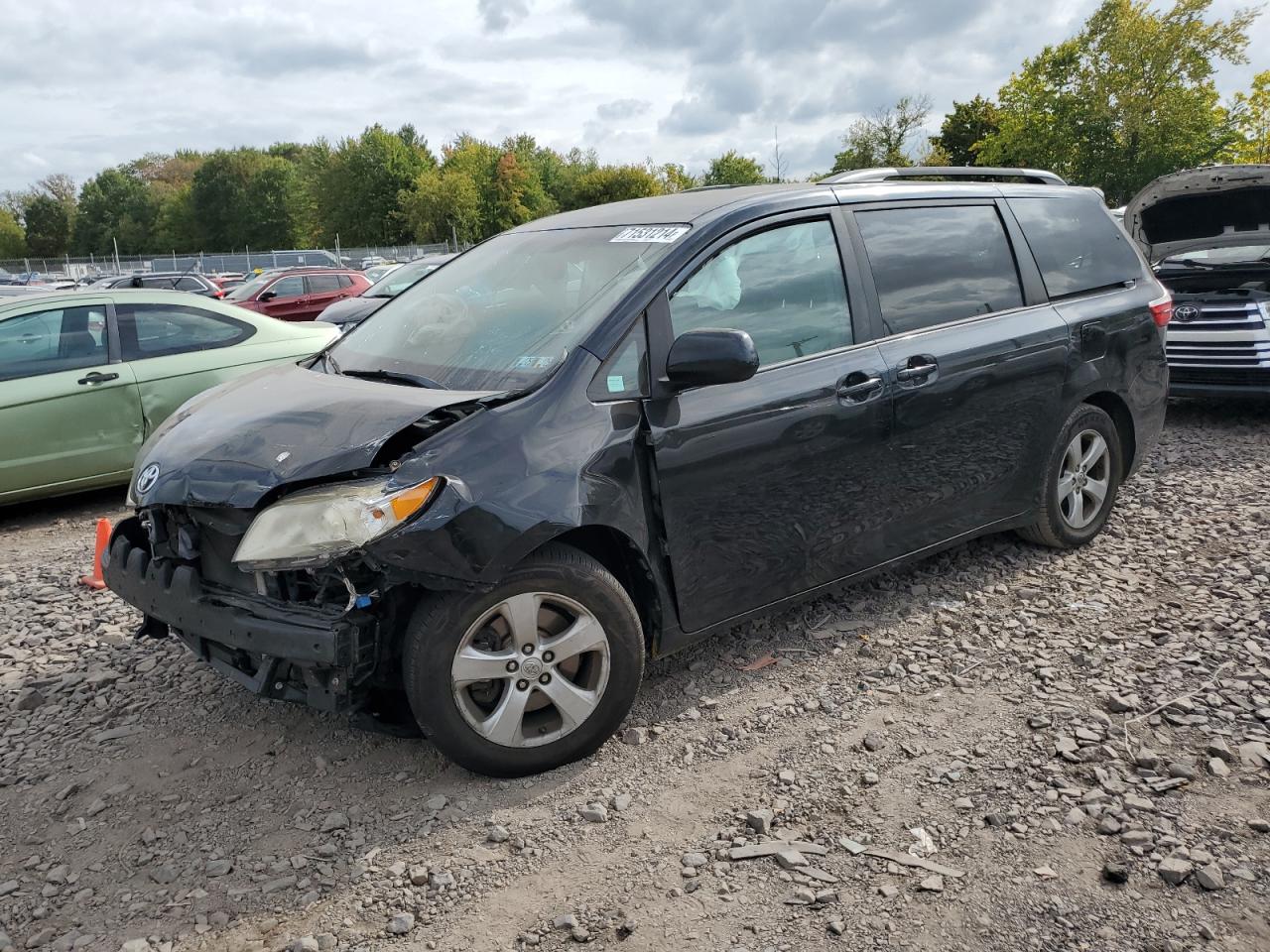 5TDKK3DC4FS581646 2015 TOYOTA SIENNA - Image 1