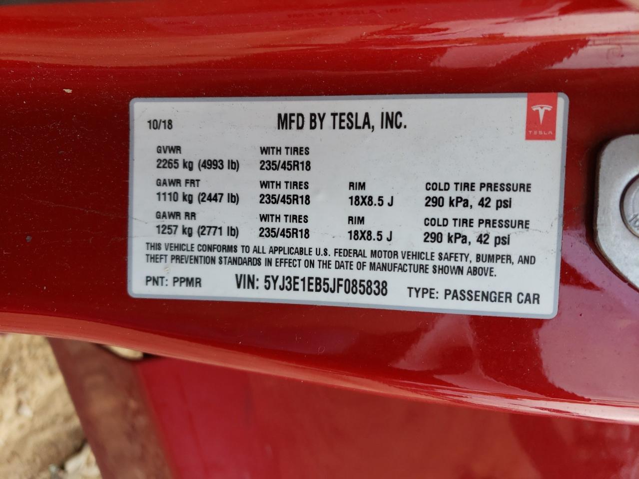 5YJ3E1EB5JF085838 2018 Tesla Model 3