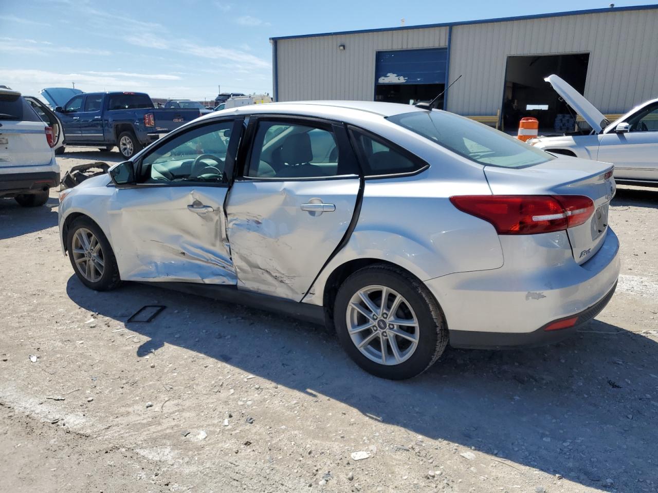 2018 Ford Focus - Image 2